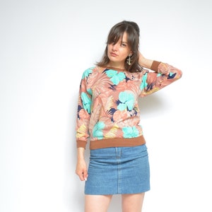 Floral Print Blouse / Vintage 80s Flower Print Long Sleeve Colorful Summer Top - Size Small
