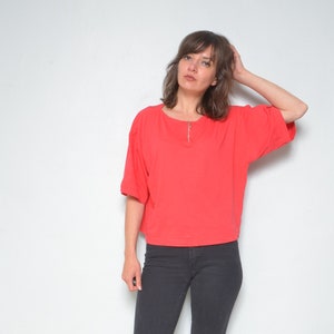 Oversized Zipper T-shirt / Vintage 90s Cropped Short Sleeve Summer Top - Size Large