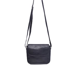 Vintage 90er Jahre Schwarz Leder Schulter Mini Tasche Geldbörse mit Langen Riemen