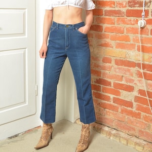 Vintage 80s Wrangler High Waist Jeans – Straight Leg Denim – Made in USA – Size Medium