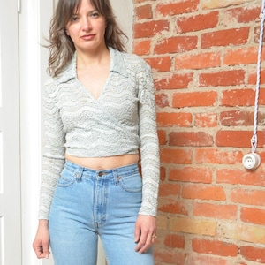 Jean Mom en denim bleu vintage des années 90 : jambe fuselée taille haute, TP