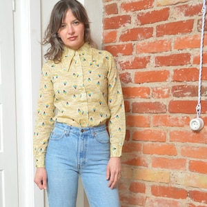 Vintage jaren 70 blouse met geometrische puntige kraag (maat XS/S)