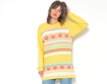 Vintage 90s Cotton Knit Sweater: Floral Geometric Pullover, Size Medium
