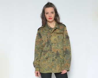 Camouflage Jacket / Vintage 90s  Army Military Hunter Zipper Shirt - Size Medium