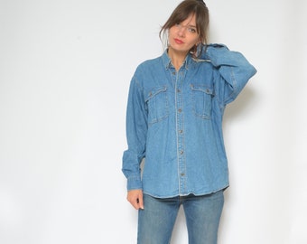 Denim Button Shirt / Vintage 90s Long Sleeve Blue Jean Grunge Top - Size Small