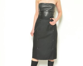 Vintage 80s Classic Black Midi Skirt With Decorative Buttons - Size Medium