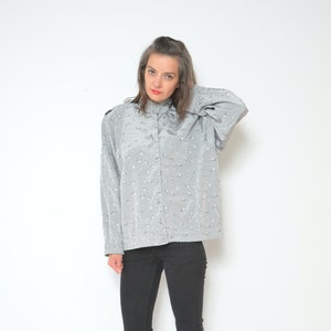 Blusa bomber in raso vintage anni &#39;80: motivo geometrico iridescente, taglia L