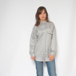 Satin Button Blouse / Vintage 80s Glossy Silver Oversized Long Sleeve Shirt - Size Large