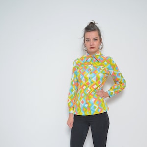 Geometric Pattern Button Shirt / Vintage 70s Colorful Long Sleeve Abstract Print Buttons Up Collared Blouse - Size Medium