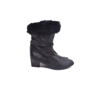 Vintage 80&#39;s Black Real Leather Boots with Fur Trim Size 36  Eu