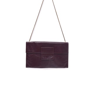 Bolso de hombro vintage de piel burdeos de los años 80, bolso de noche con correa de cadena dorada