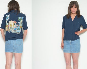 Blusa vintage de viscosa de los años 80: Estampado colorido, camisa corta de verano (talla mediana)