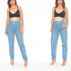 Vintage 80s Acid Wash High Waist Jeans - Tapered Leg Denim (Size Small)