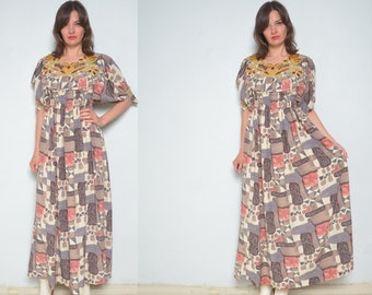 Embellished Maxi Dress / Vintage 80s Abstract Print Short Sleeve Long Bed Dress - Size Medium