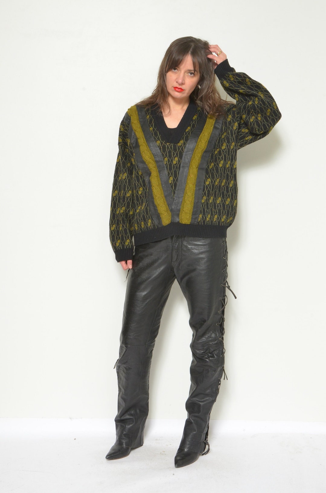 Pull en laine et cuir pull vintage des années 80 à col en V taille