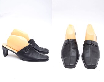 Vintage 90's Black Leather Chunk Heel Mules