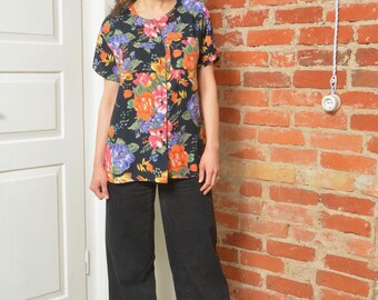 Vintage 90s Floral Button-Up Blouse – Loose Fit Short Sleeve Shirt – Size Medium