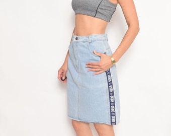 Vintage 90s Light Blue Denim Midi Skirt: High Waisted Cotton