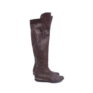 Vintage 2000&#39;s Over Knee Leather  Tall  Boots with Side Zippers Size 40 EU