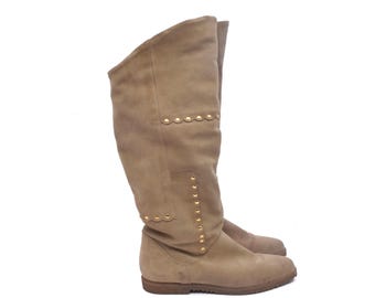 Vintage 80s Brown Suede Leather Boots with Gold Metal Studs  and Warm Fury Lining