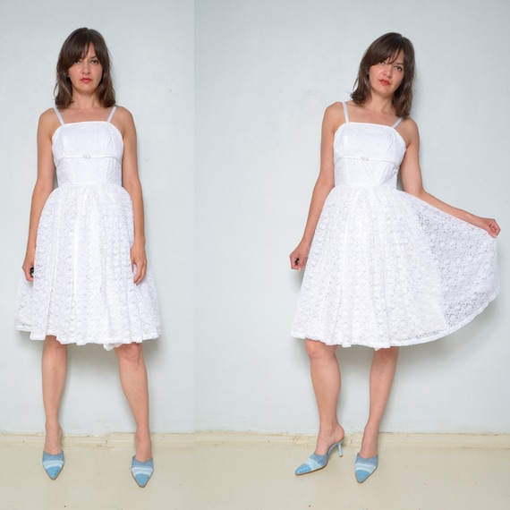 White Lace Dress / Vintage 80s Wedding Strappy Midi Cupcake Dress - Size  Small - Etsy Norway