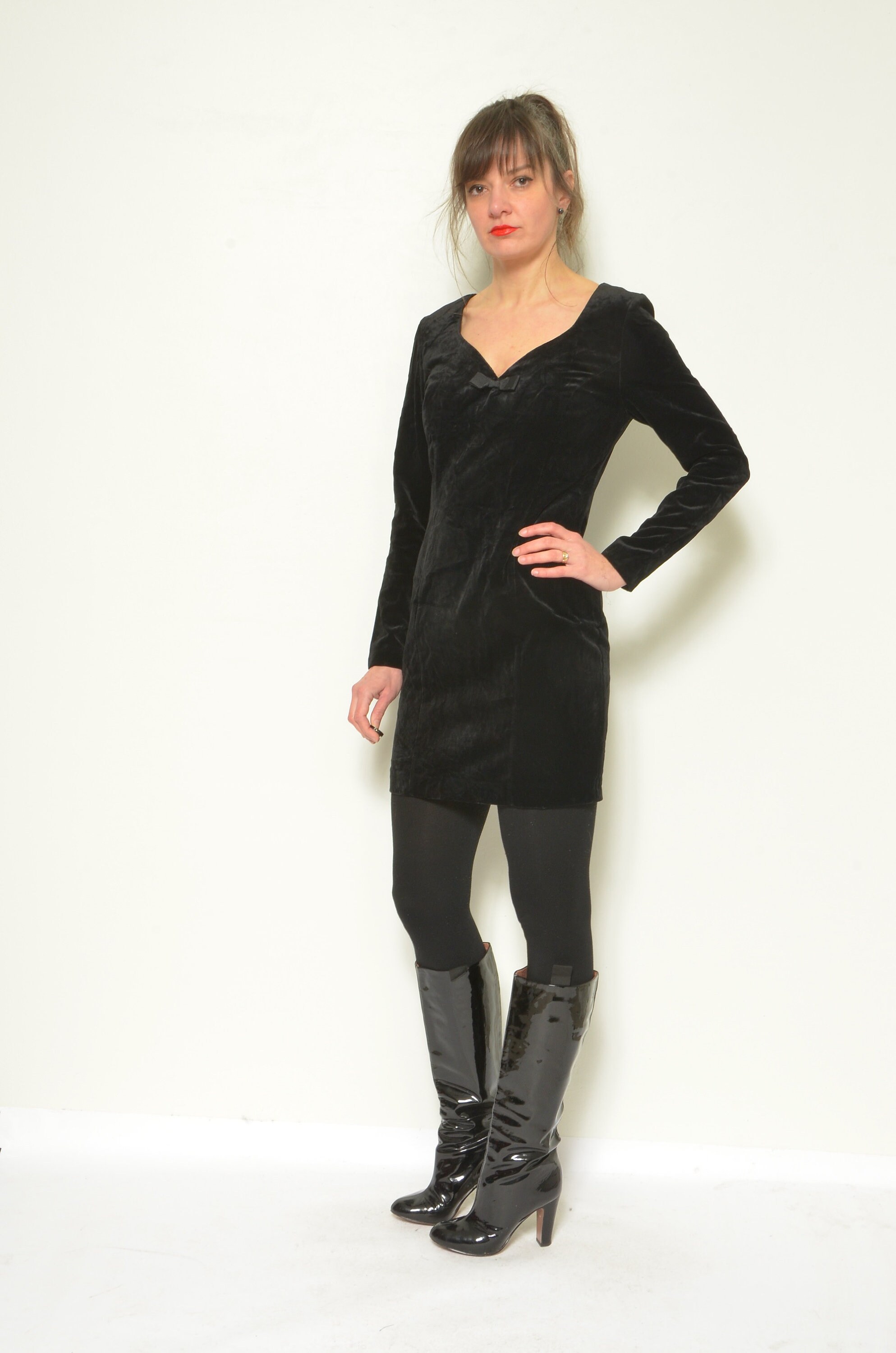 80s black velvet dress Vintage Mini Dress: Long Sleeve Party Dress, Size Medium 80s black dress