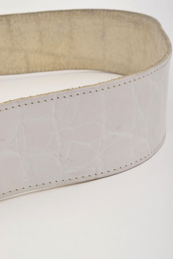 Vintage 90's Wide White Real  Leather Belt Alliga… - image 6