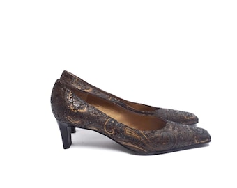 Vintage 90s Italian Leather Pumps Paisley Pattern Sandro Vicari Designer Heels Size 39.5