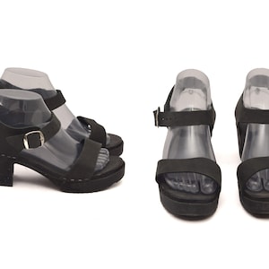Vintage 90's Black Swedish Real Genuine Leather Platform Strappy Clogs with Wood Soles