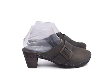 Vintage Moheda Gray Swedish Wooden Clogs Size 39 EU – Leather Buckle Heeled Sandals