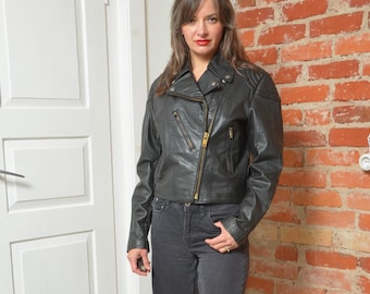 Vintage Black Leather Biker Jacket – Real Leather Motorcycle Style, Size S, 80s Cropped Fit