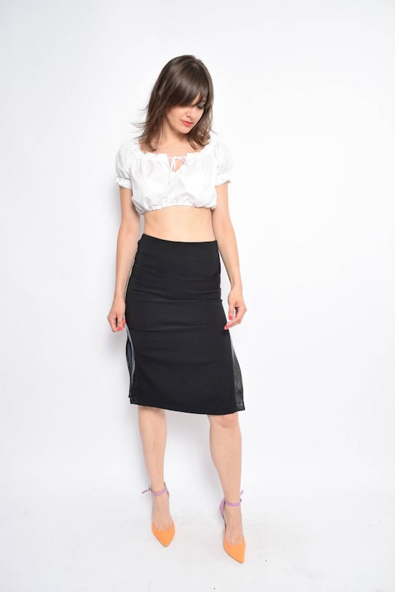 Black pencil skirt size 2 online