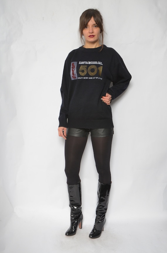 Sweater LARGE 501 Sweater LARGE 501