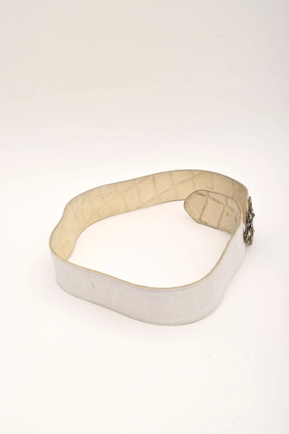 Vintage 90's Wide White Real  Leather Belt Alliga… - image 4