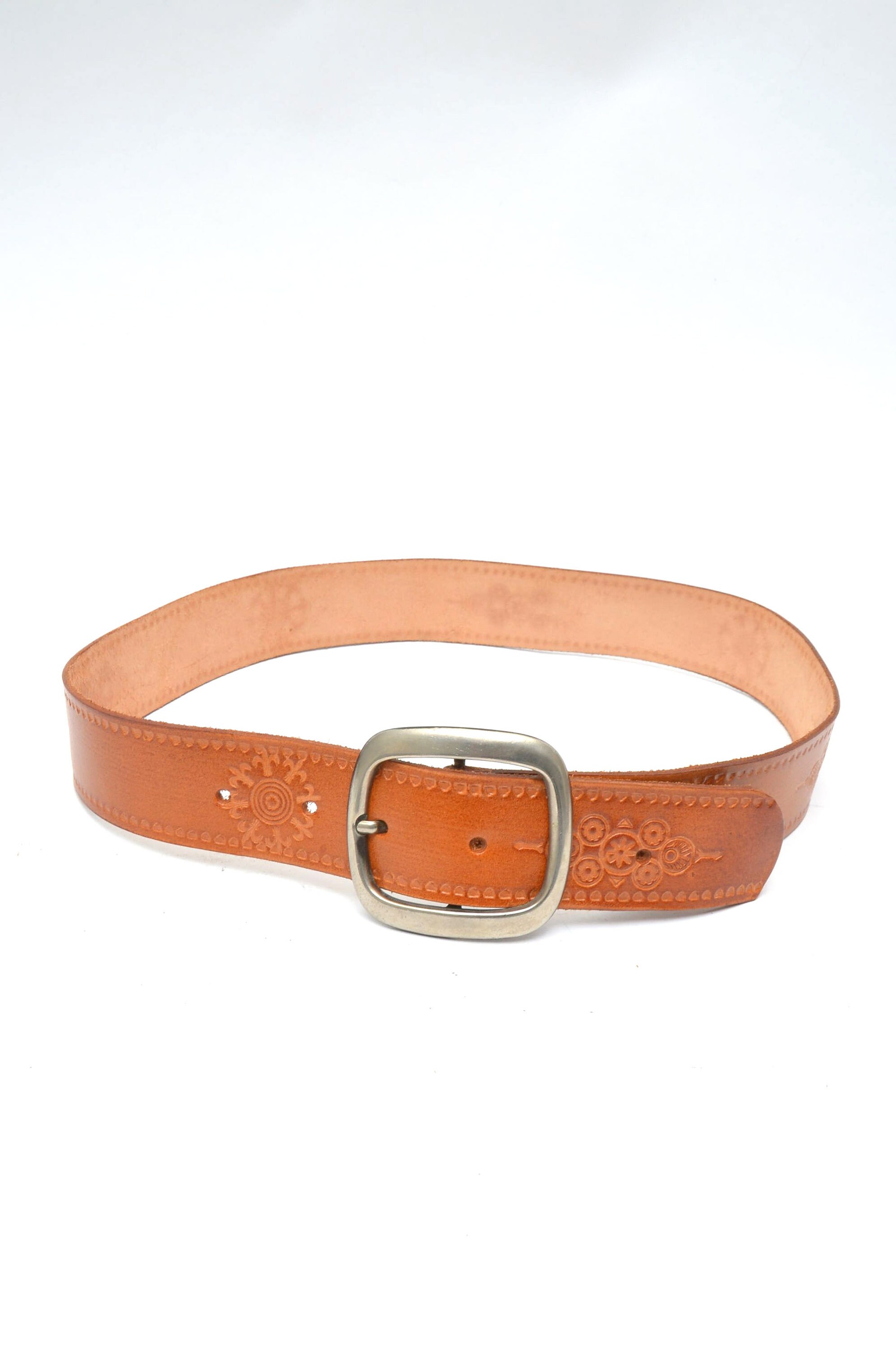 Vintage 90s Brown Leather Coastal Cowgirl Western Silver Tone Long Belt Vintage 90s Womens Brown Leather Belt W/ Silver-Tone Western  main image 4