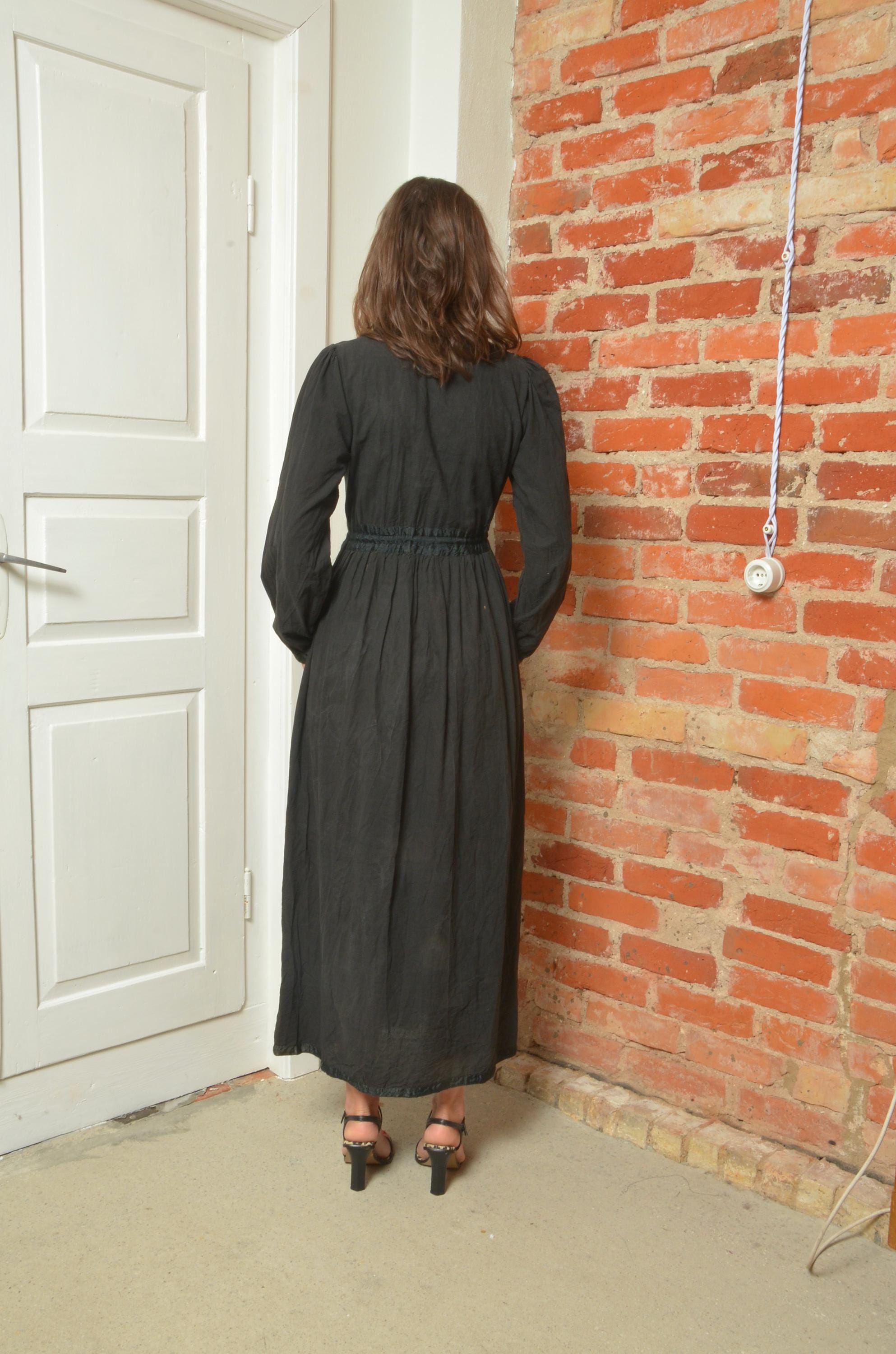 Vintage 90s Embellished Long Sleeve Fitted Waist Maxi Dress - Size Xs/S