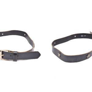 Vintage 90&#39;s Small Size Black Leather Belt with Silver Metal Stars