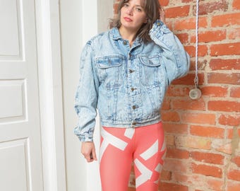 Jaqueta curta jeans Sherpa com lavagem ácida vintage dos anos 80 - tamanho pequeno