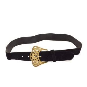 Vintage 80&#39;s Black Velvet Belt With Gold Art Nouveau Flower Buckle
