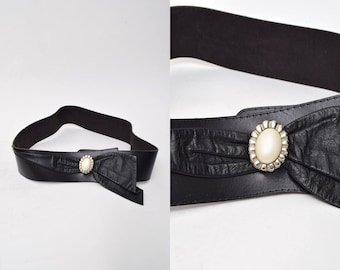 Vintage 90's Wide Black Leather Belt with Silver Ornament with White Stone and Pleated Black Leather