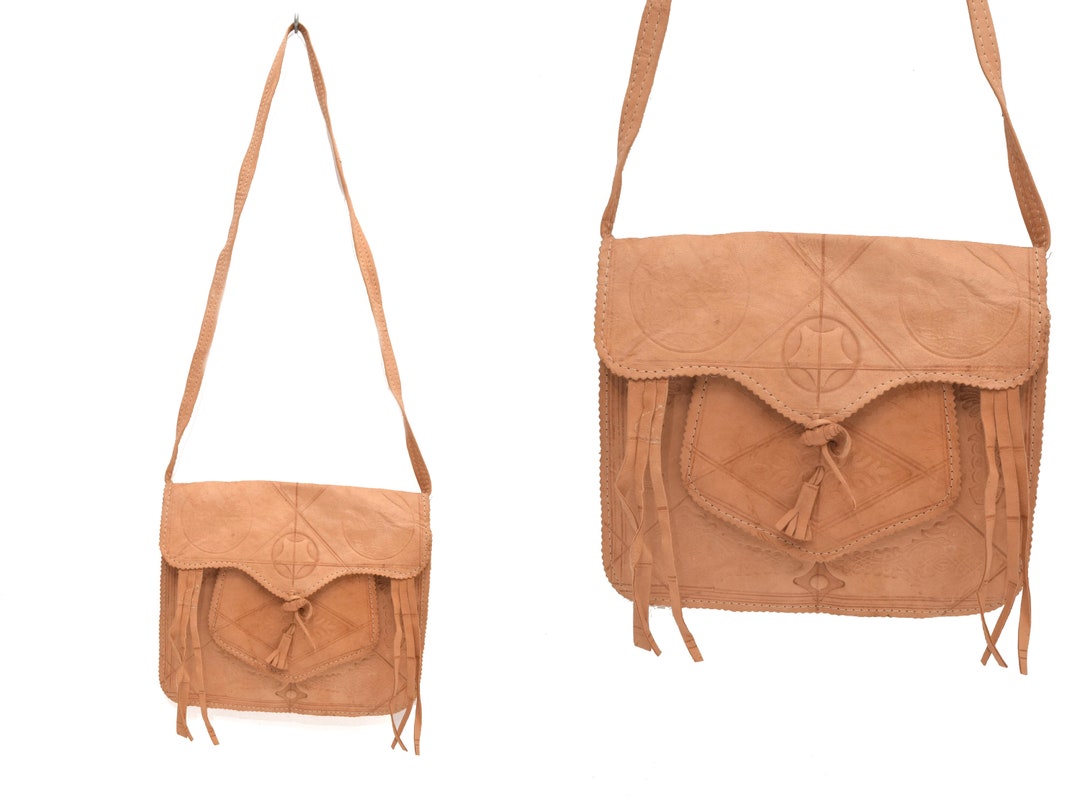 Vintage 90s Embossed Leather Shoulder Bag With Tassels - Real