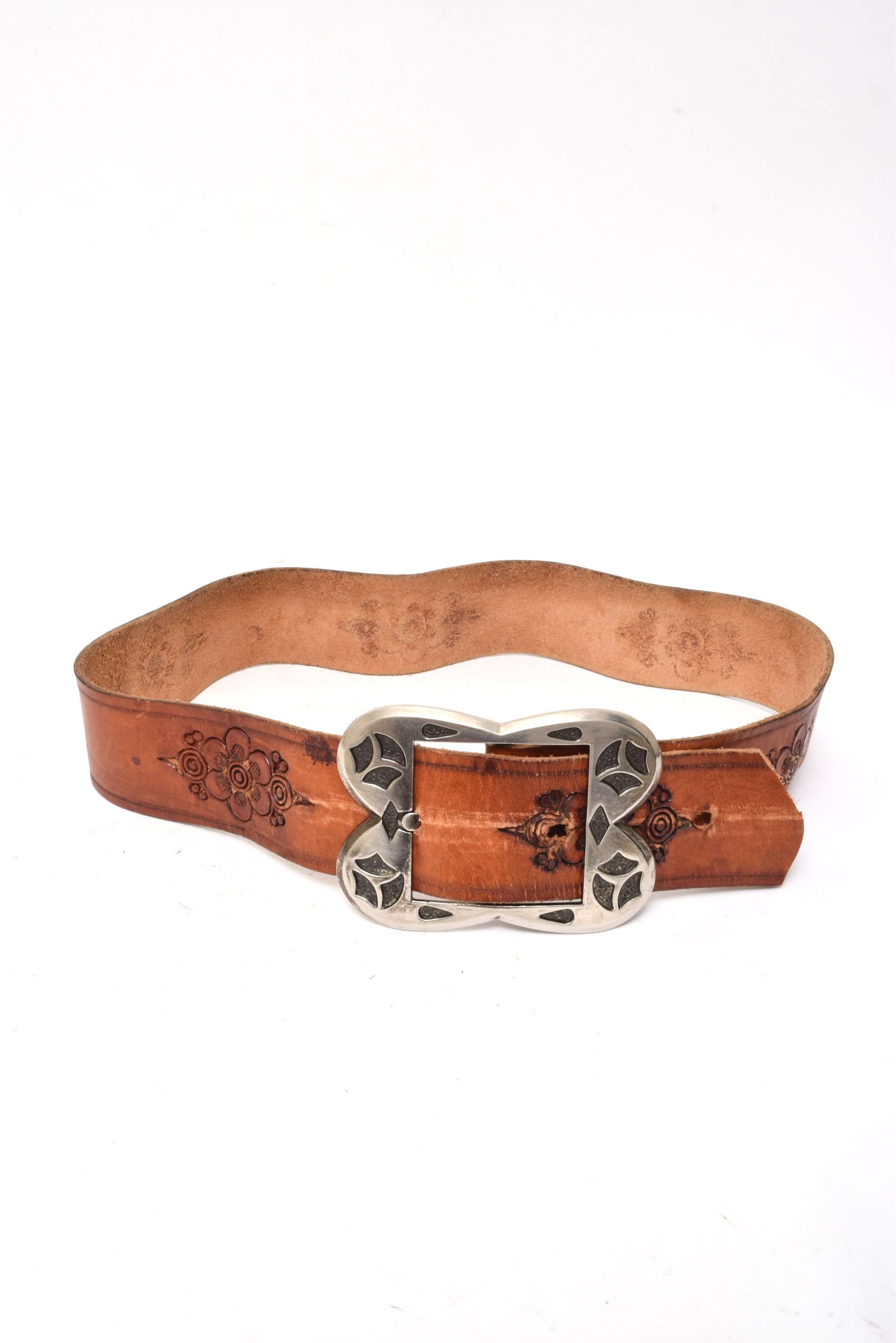 Vintage White Brown Genuine Leather Floral Whipstitch Belt Flowers Applique 90’s Affilare Western Genuine Leather Floral Belt White Buck  main image 3
