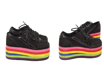 Vintage 90's Rainbow High Platform Lace Up Sneaker Shoes