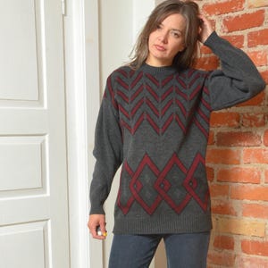 Vintage jaren 90 grijze trui met rood geometrisch breisel – maat M