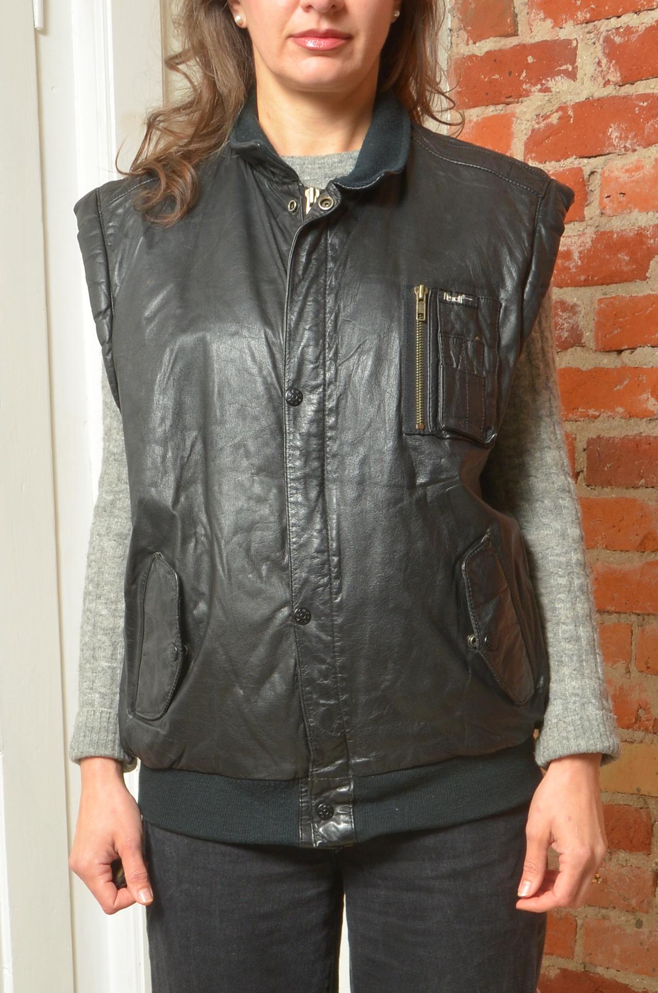 【良品】　PETROFF　LEATHER 本革　レザーベスト　L　ペトロフ ヴィンテージ ペトロフ ブラックレザーベスト サイズM / 80年代 本革
