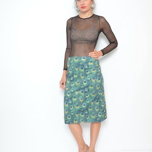 00s Peacock Print Skirt / Stretchy Skirt / Animal Print Skirt / Medium Skirt / Summer Skirt / Vintage Blue Green Skirt /Feather Print Skirt