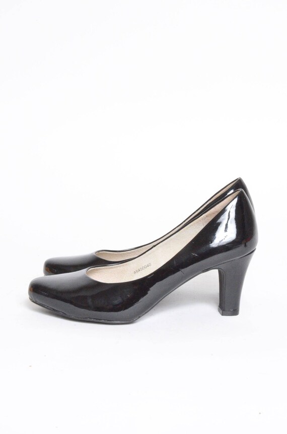 clarks patent leather pumps