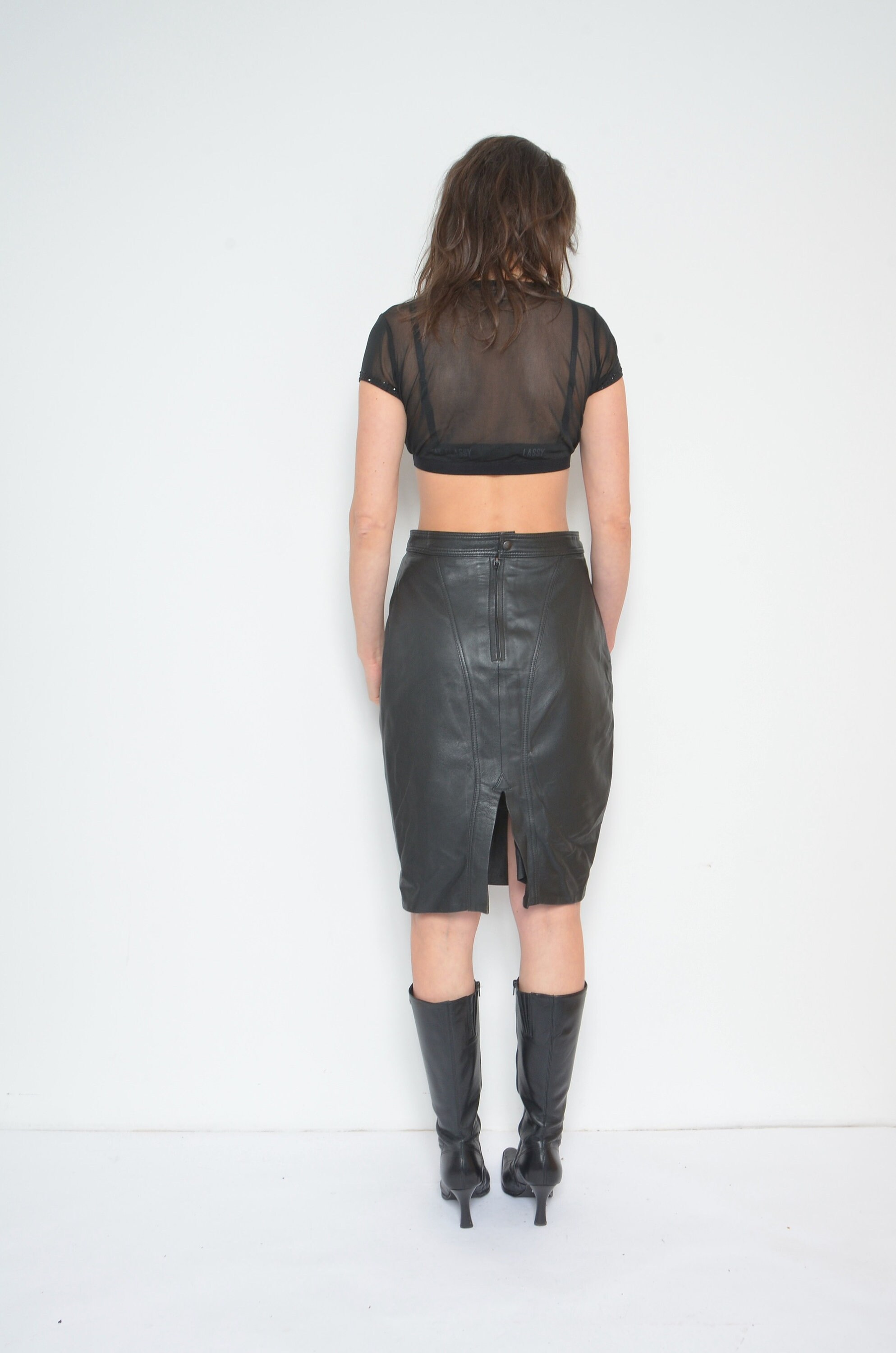 UND UNEVENNESS FAKE LEATHER SKIRT