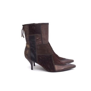 Vintage 00er Patchwork Pointy Toe Leder Booties mit geschwungenem Absatz