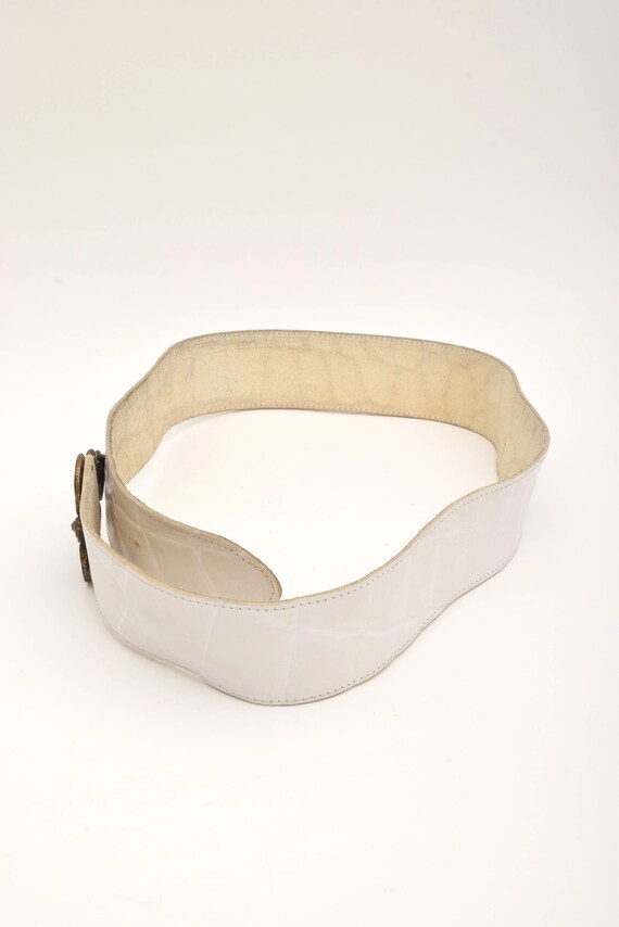 Vintage 90's Wide White Real  Leather Belt Alliga… - image 7